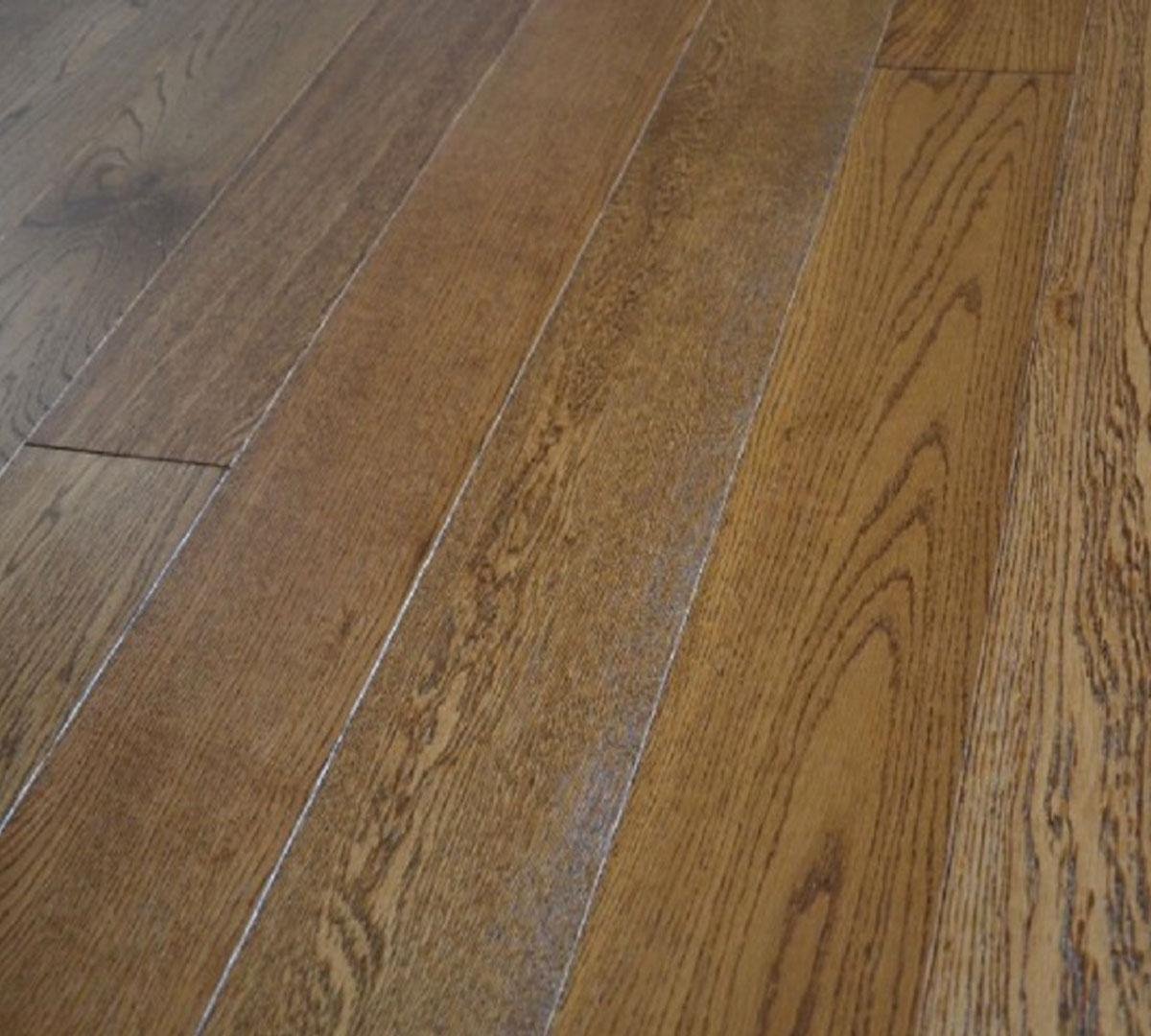 Engineered Oak Brown Brushed Lacquered