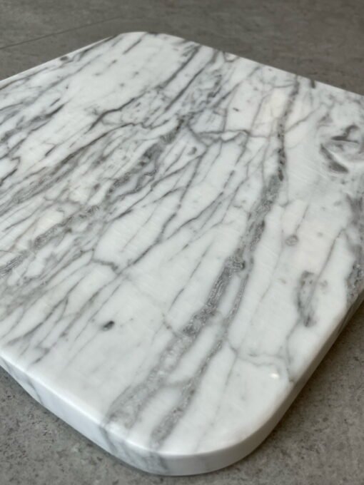 Ari Rectangular Marble Cutting Board - Image 2